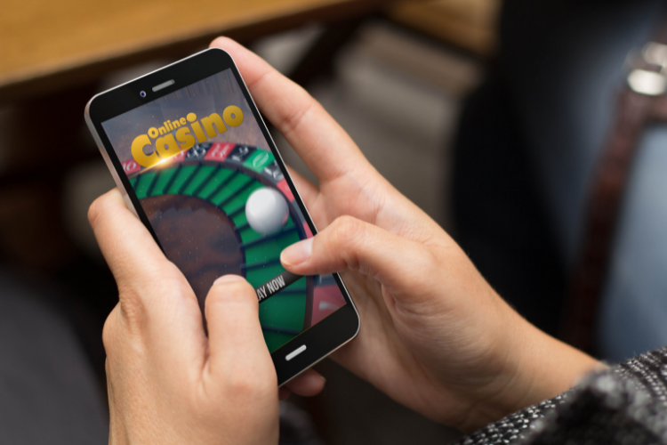 Playing Mobile Casino Games on Your Phone