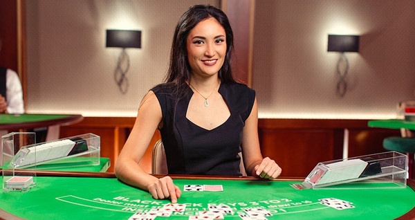 From Novice to Pro: How to Master Casino Games Like a Boss